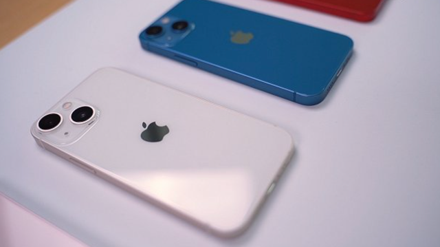 <font color='#000000'>部分iPhone13拍照居然有马赛克，火爆销量之下的苹果Bug频出</font>